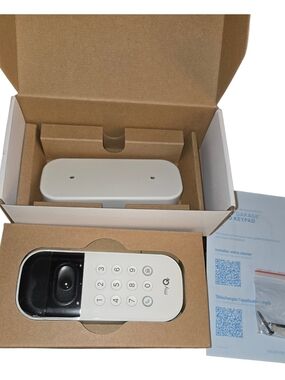 myQ Smart Garage Video Keypad - White - MYQ-K40TXXW - NO BATTERY, NO CABLE